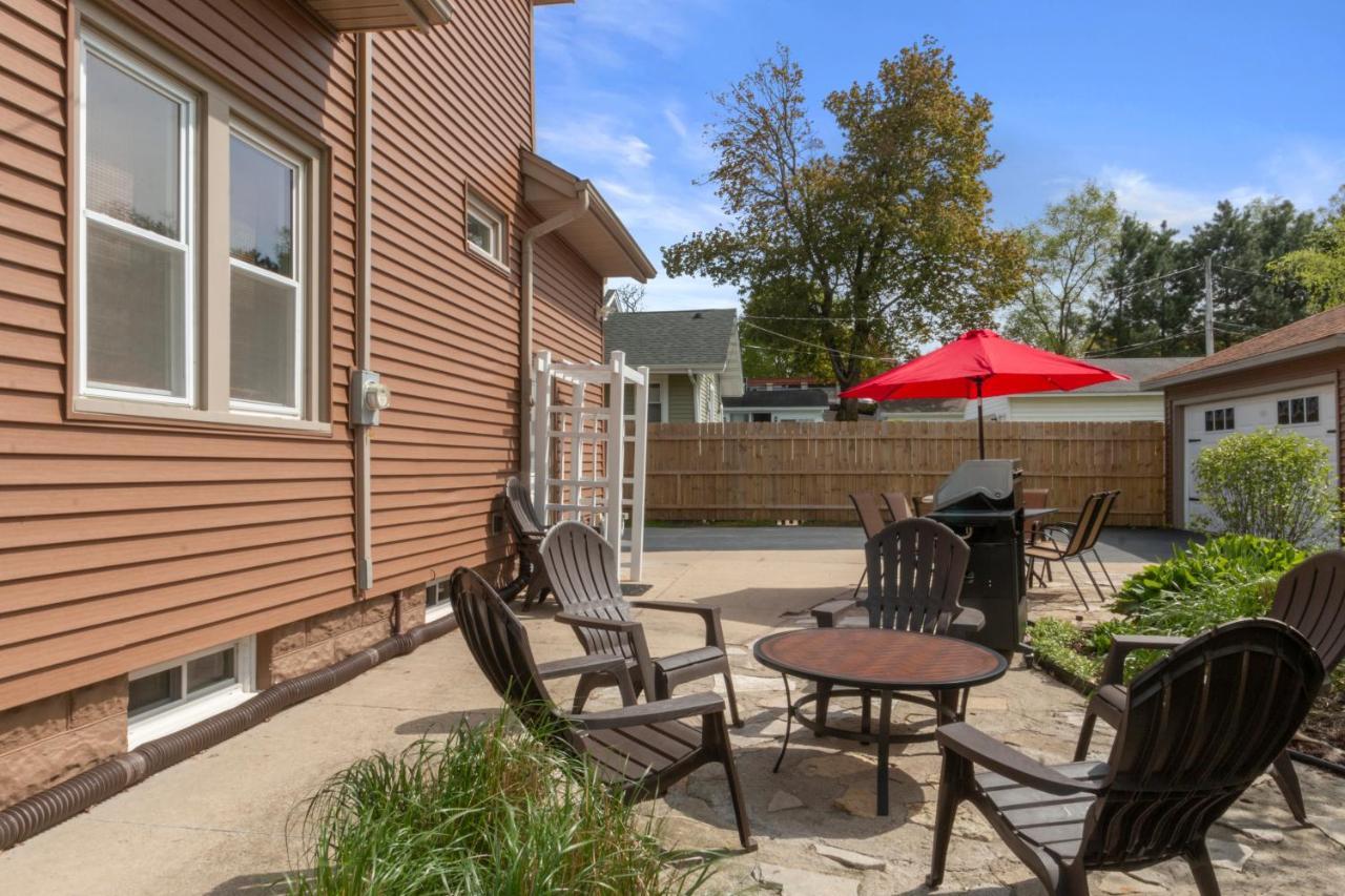 Gorgeous Downtown Bungalow, Walk Everywhere!!! Лейк Дженива Экстерьер фото