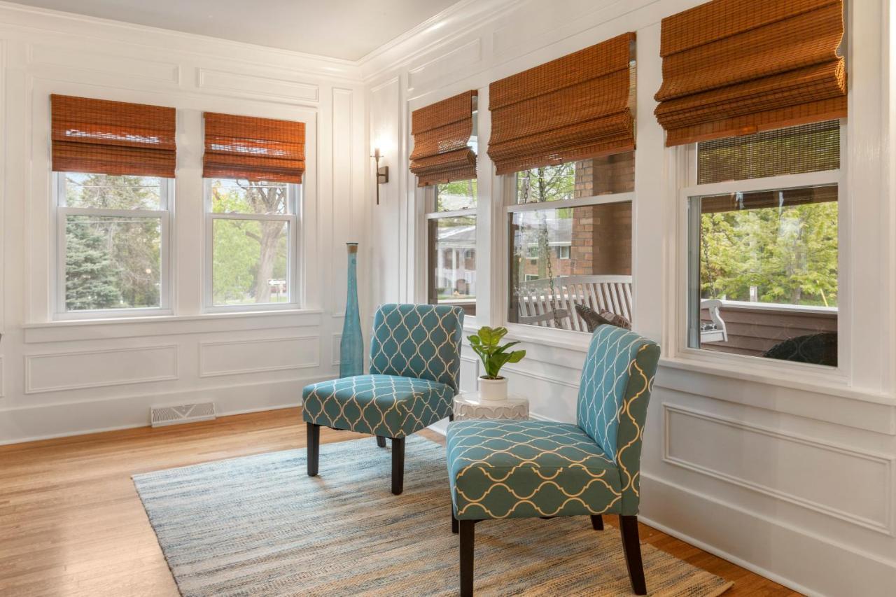 Gorgeous Downtown Bungalow, Walk Everywhere!!! Лейк Дженива Экстерьер фото